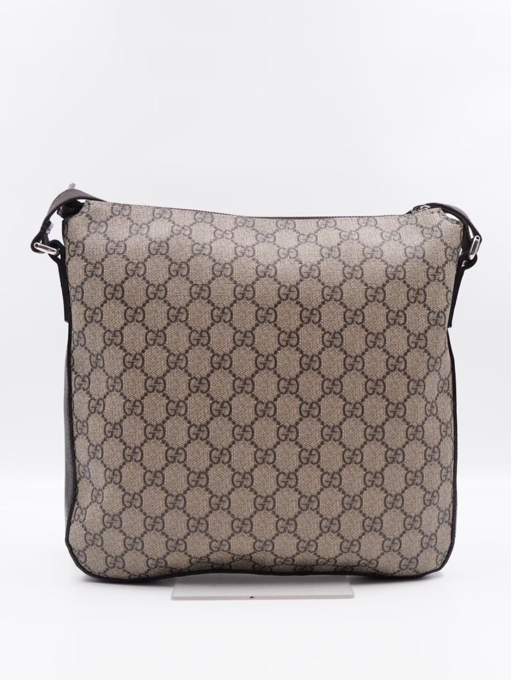 BZ42 💗 Gucci GG Supreme Coated Canvas Messenger Bag - Picture 2 of 12